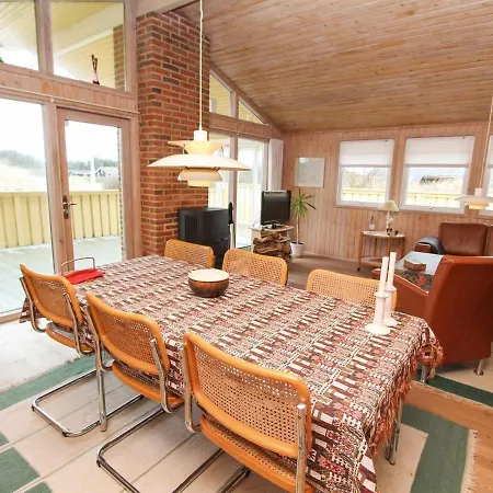 Holiday home Estefania - 450m From The Sea In Nw Jutland By Interhome