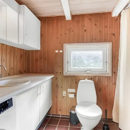 Holiday home Estefania - 450m From The Sea In Nw Jutland By Interhome Lokken